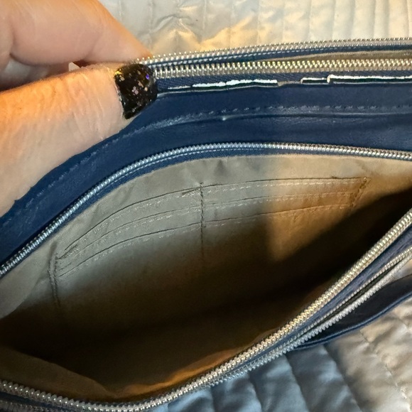 Relic Dark Blue Crossbody Bag - Picture 4 of 9